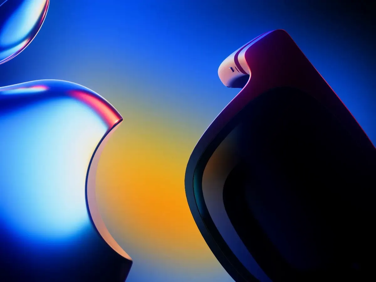 VITURE brand CGI in glass